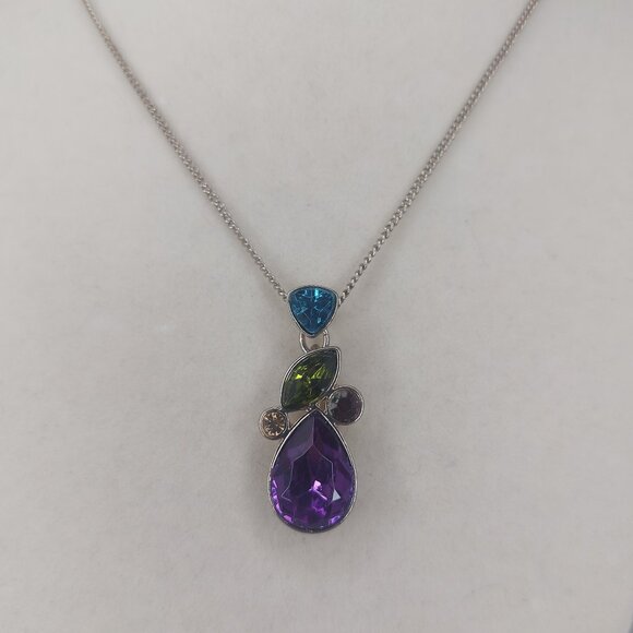 AVON Necklace Purple Pendant Gold Tone Rhinestones Colorful 18'' Vintage - Picture 5 of 10
